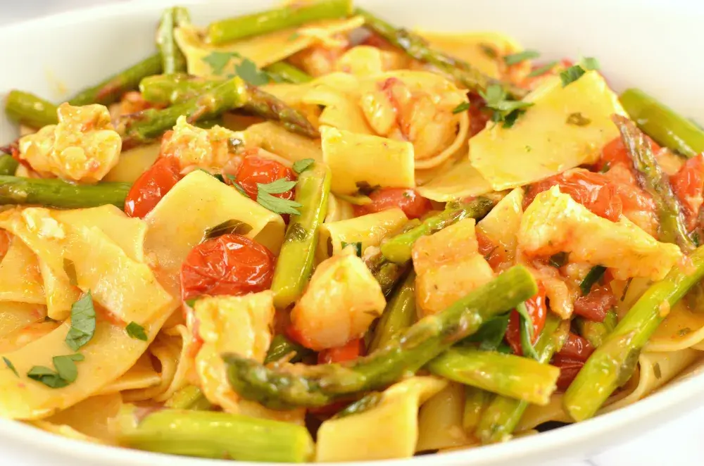 lobster pappardelle pasta menu prices 2026 showing seafood pasta dishes and combo meals