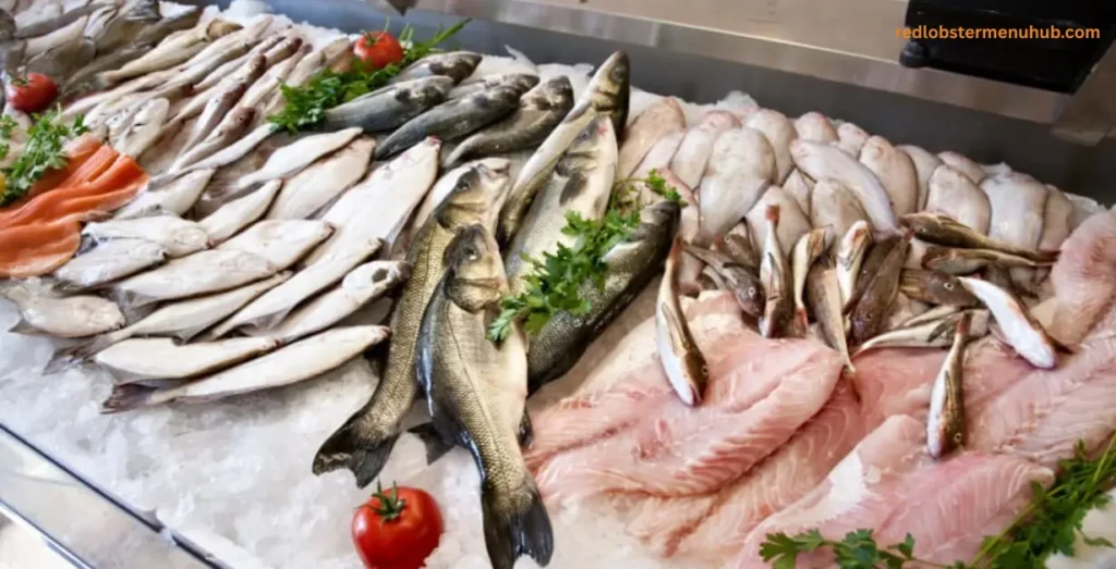 Various seafood categories, including fish, shellfish, crustaceans, and mollusks, are displayed on ice